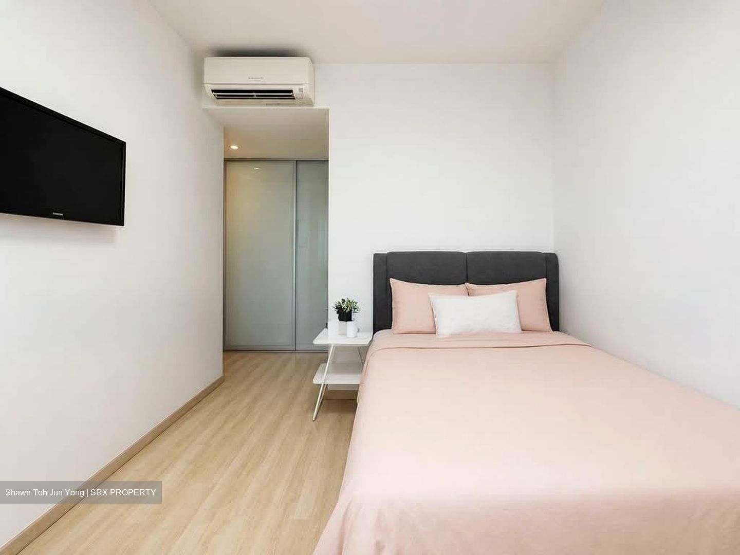 Ripple Bay (D18), Condominium #570656571